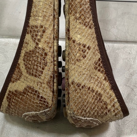 Sperry Snake Skin Leather Flat, Size 8 - Picture 12 of 16